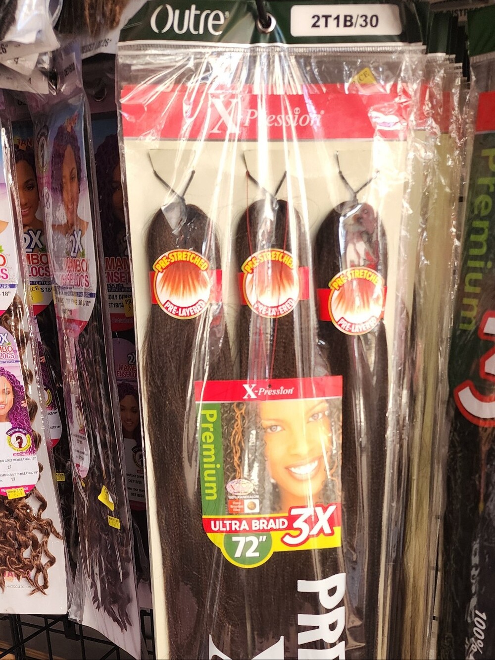 X-Pression Premium Ultra Braid 72" in 2T1B/30 15 Packages
